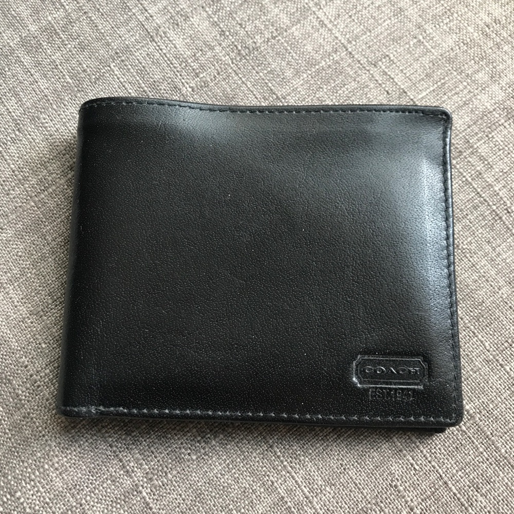 Coach wallet - gently used